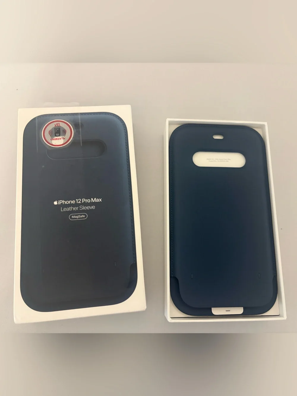 Apple Leather Sleeve with MagSafe for the iPhone 12 Pro Max in Baltic Blue